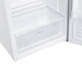 Chladnička Candy CLH3S617EWH biela

 obrázok produktu 7 z 9
