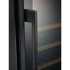 Vínotéka Electrolux EWUS052B5B čierna

 obrázok produktu 6 z 9