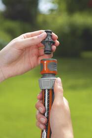 Spojka Gardena 901029001 

 obrázok produktu 2 z 3