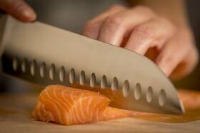 Nôž SANTOKU Tefal K2320614, 18 cm 

 obrázok produktu 4 z 8