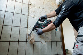 Kladivo Metabo KH 18 LTX BL 24 (bez batérie) 601713840 

 obrázok produktu 1 z 3