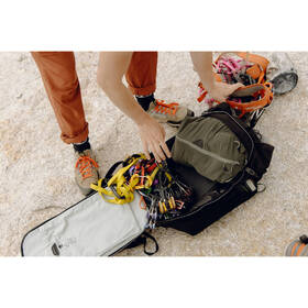 Batoh Peak Design Outdoor Backpack 25L čierny

 obrázok produktu 7 z 11