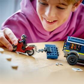 Stavebnica LEGO® City 60479 Policejní dodávka pro převoz vězňů 

 obrázok produktu 6 z 8