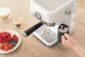 Pákový kávovar Sencor SES 1720WH biely

 obrázok produktu 12 z 12