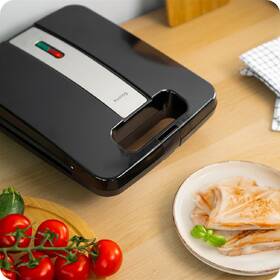 Sendvičovač Huslog HUS1028 čierny

 obrázok produktu 2 z 10