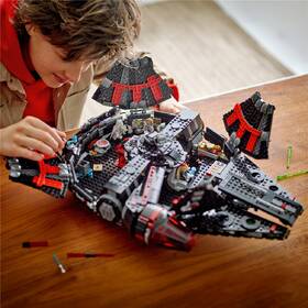 Stavebnica LEGO® Star Wars™ 75389 Temný Falcon 

 obrázok produktu 6 z 9