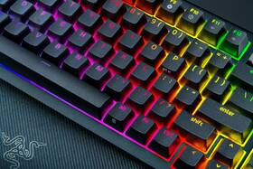 Klávesnica Razer BlackWidow V4 Pro 75%, US layout čierna

 obrázok produktu 17 z 19