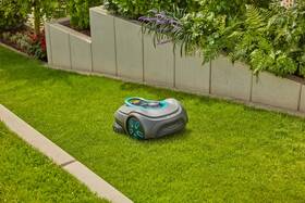 Robotická kosačka Gardena Smart SILENO Free 1500 m² 

 obrázok produktu 3 z 5