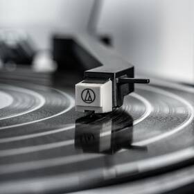 Gramofón Victrola VPT-800 Automatic čierny

 obrázok produktu 10 z 10