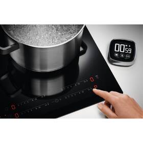 Indukčná varná doska Electrolux EIS62453IZ SaphirMatt čierna

 obrázok produktu 4 z 26
