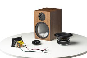 Reproduktory Pro-Ject Speaker Box 5 E (2 ks) hnedé

 obrázok produktu 3 z 5