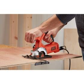 Okružná píla Black-Decker BES510-QS 400W 

 obrázok produktu 2 z 3