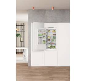Chladnička s mrazničkou Whirlpool WHC18 T322 biela

 obrázok produktu 7 z 12