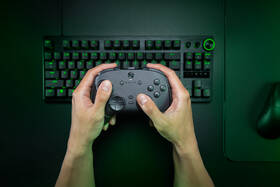 Gamepad Razer Wolverine V3 Pro 8K PC čierny

 obrázok produktu 13 z 17
