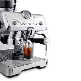 Pákový kávovar De'Longhi EC 9555.M nerez

 obrázok produktu 7 z 13