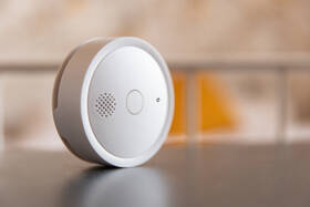 Detektor dymu Shelly Smoke Plus, Wi-Fi, BT biely

 obrázok produktu 3 z 5