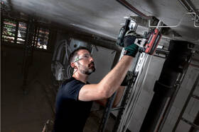 Rázový skrutkovač Metabo SSW 18 LTX 300 BL (bez batérie) 602395840 

 obrázok produktu 2 z 3