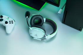 Headset Razer BlackShark V3 Pro Xbox biely

 obrázok produktu 13 z 13