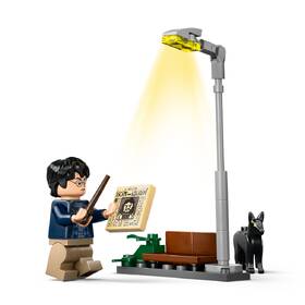 Stavebnica LEGO® Harry Potter™ 76446 Dobrodružství v záchranném kouzelnickém autobusu 

 obrázok produktu 2 z 8
