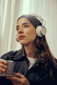 Slúchadlá Beyerdynamic AVENTHO 100 krémová

 obrázok produktu 5 z 6