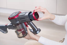 Tyčový vysávač ETA 2233 90000 sivý/červený

 obrázok produktu 19 z 31