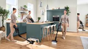 Tyčový vysávač Bosch BCS1051POW čierny/červený

 obrázok produktu 5 z 23