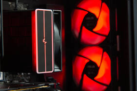Herný počítač HAL3000 Online Gamer čierny

 obrázok produktu 8 z 10
