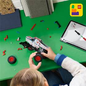 Stavebnica LEGO® Technic 42200 Monster Jam™ ThunderROARus™ s naťahovacím motorom 

 obrázok produktu 8 z 9