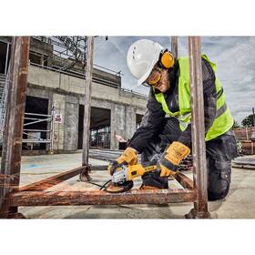 Uhlová brúska Dewalt DWE4357 

 obrázok produktu 2 z 2