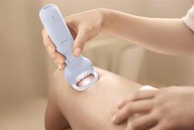 Epilátor Philips BRE709/00 modrý

 obrázok produktu 3 z 12