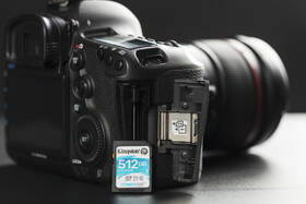 Pamäťová karta Kingston SDXC 512GB UHS-I U3 (90R/45W) 

 obrázok produktu 4 z 9