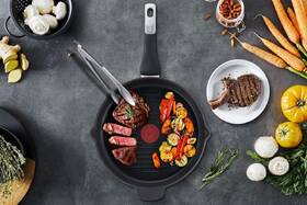 Panvica grilovacia Tefal E2294074, 26 cm čierna

 obrázok produktu 7 z 9