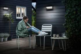 Nástenné svietidlo Philips Bustan, LED, neutrálna biela - antracitové 

 obrázok produktu 2 z 3
