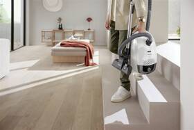 Podlahový vysávač Miele Parquet Flex biely

 obrázok produktu 5 z 10