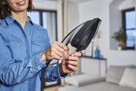 Stojanový naparovač odevov Tefal QT1510E0 

 obrázok produktu 26 z 41