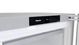 Mraznička Miele FNS 4882 D nerez

 obrázok produktu 4 z 7