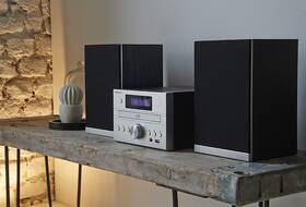 Mikro HiFi systém Thomson MIC122BT čierny/strieborný

 obrázok produktu 3 z 4