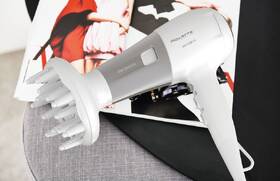 Fén Rowenta CV5930F0 

 obrázok produktu 10 z 19