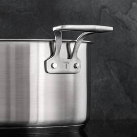 Hrniec s pokrievkou Tefal E5294304, 18 cm nerez

 obrázok produktu 3 z 6