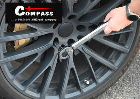 Kľúč na kolesá Compass 1/2" 470 mm 28-210Nm čierny

 obrázok produktu 6 z 6