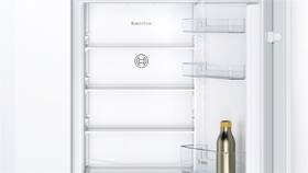 Chladnička s mrazničkou Bosch KIN86NSE0 

 obrázok produktu 3 z 16