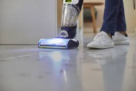 Čistič tvrdých podláh Bissell 3401N CrossWave X7 Pet Select (s batériou) 

 obrázok produktu 5 z 8