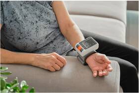 Tlakomer na zápästie Sencor SBD 0900WH biely

 obrázok produktu 1 z 4