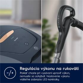 Podlahový vysávač Electrolux PD82-8DB modrý

 obrázok produktu 15 z 20