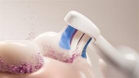 Náhradné hlavice Philips HX6056/87 (6 ks) biela

 obrázok produktu 5 z 9