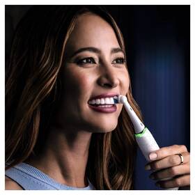 Zubná kefka Oral-B Stardust White 

 obrázok produktu 2 z 8