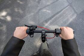 Elektrická kolobežka Segway eKickScooter F2 Pro EII 

 obrázok produktu 12 z 24