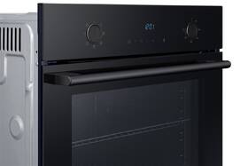 Rúra Samsung NV68A1140BK/OL čierna

 obrázok produktu 2 z 9