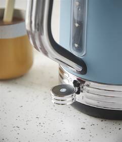 Rýchlovarná kanvica RUSSELL HOBBS 28641-70 Hanley Blue modrá

 obrázok produktu 15 z 16