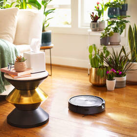Robotický vysávač iRobot Combo j5 (PH Amethyst) čierny

 obrázok produktu 5 z 10